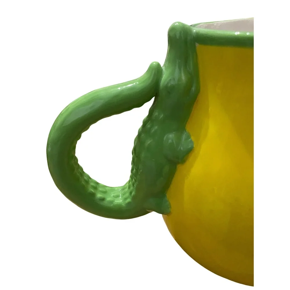 Boston Warehouse Alligator Handle Ceramic‎ Pitcher Yellow Green Crocodile 2008